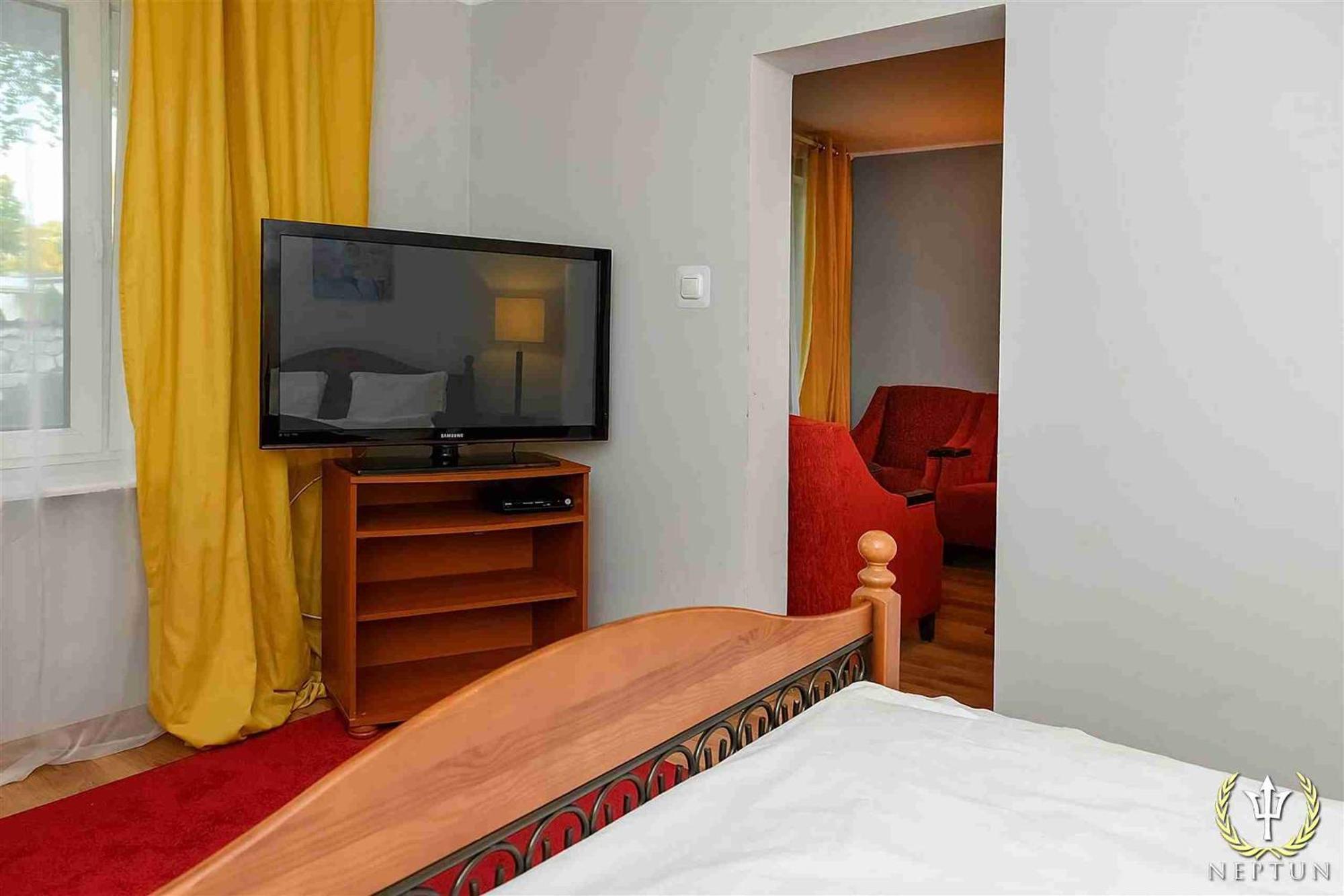 Hotel Neptun Jastrzębia Góra Dış mekan fotoğraf